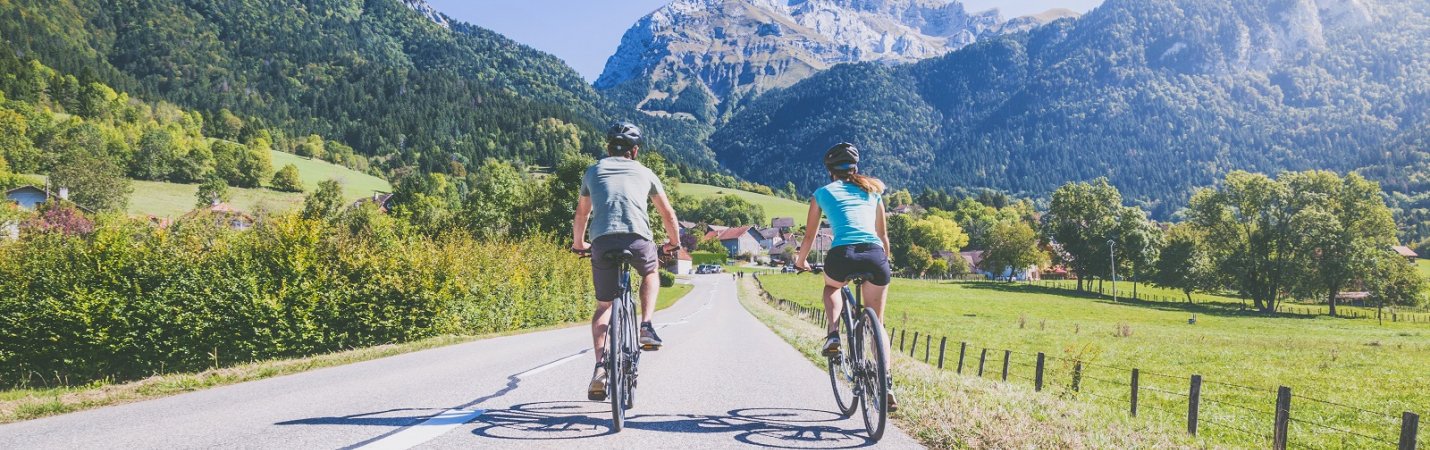 nomads bike tours